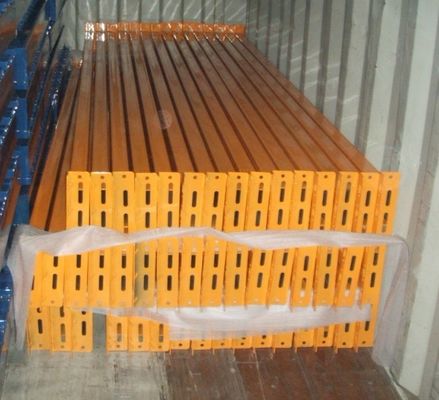 DEXION Rack per pallet pesanti protettivo dalla corrosione per lo stoccaggio in magazzino