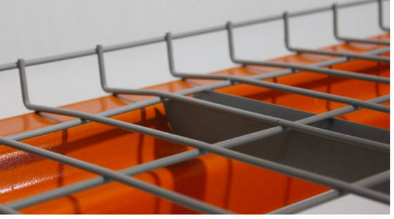 Scaffalatura galvanizzata di rete di filo di acciaio saldato OEM per scaffalature per pallet in magazzino